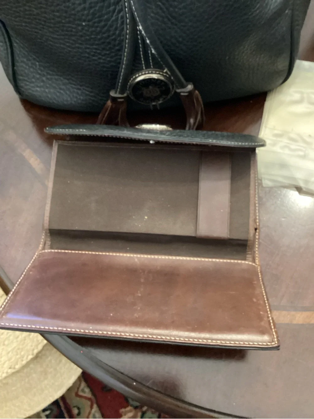 Dooney & Bourke dooney burke